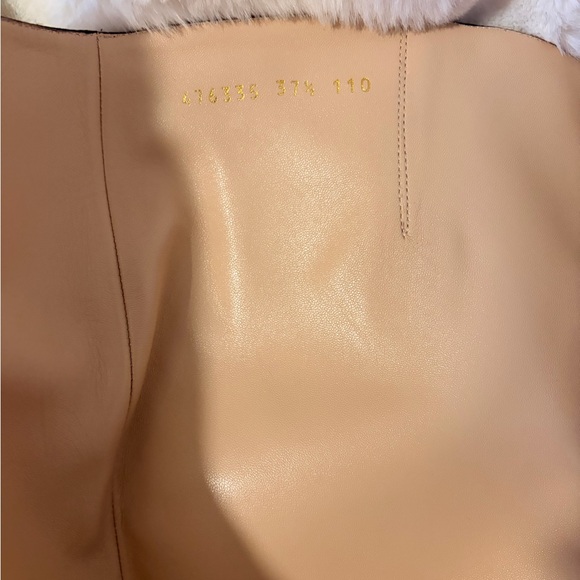 Gucci Black and Gold Dragon Embroidered Heeled Boots - Picture 7 of 12